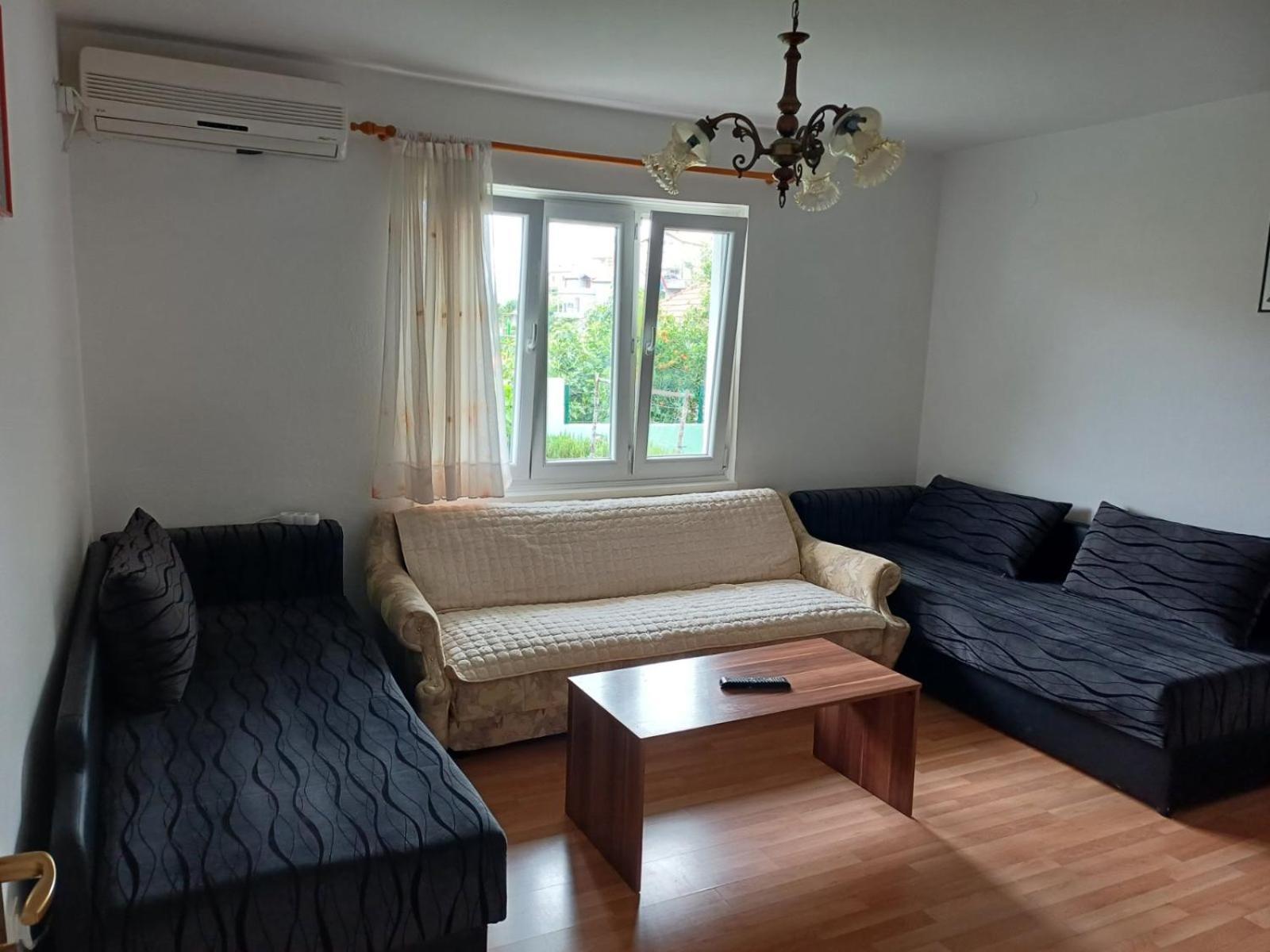 Apartments For Friends Требинє Номер фото